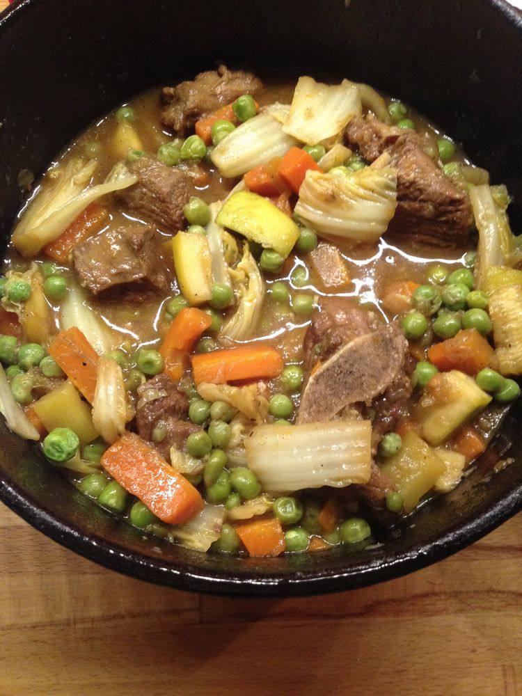 Баранина тушеная, с овощами Баранина тушеная, с овощами