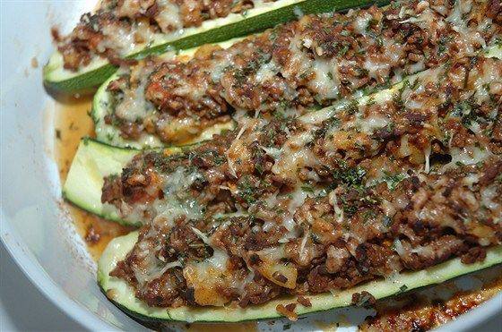 Фаршированные мясом кабачки Фаршированные мясом кабачки