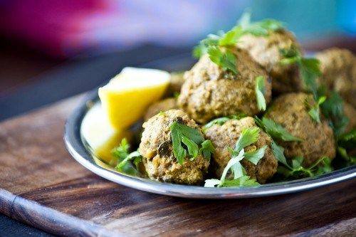 Котлеты из мясного фарша и картофеля Котлеты из мясного фарша и картофеля