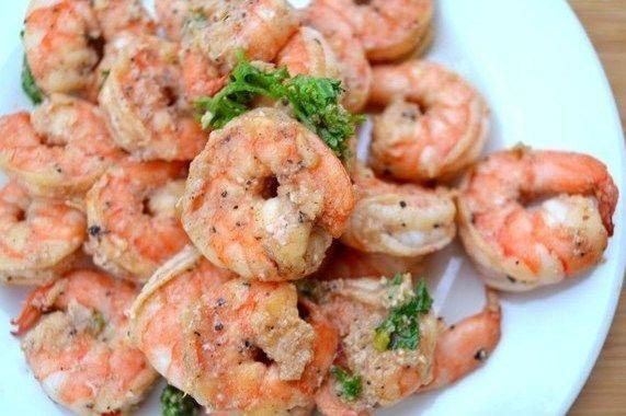 Креветки с чесночным соусе Креветки с чесночным соусе