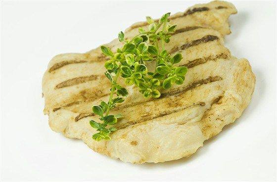 Куриные грудки на гриле с эстрагоном Куриные грудки на гриле с эстрагоном
