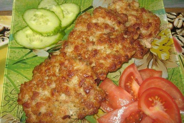 Мясные оладьи из рубленого фарша Мясные оладьи из рубленого фарша