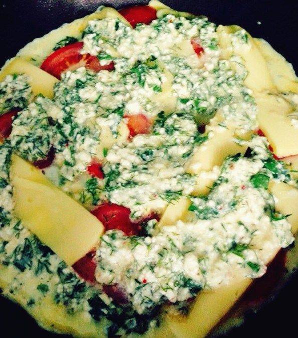 Творог с сыром, яйцом и зеленью Творог с сыром, яйцом и зеленью