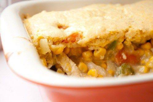 Запеченный картофель с кукурузой и курицей Запеченный картофель с кукурузой и курицей