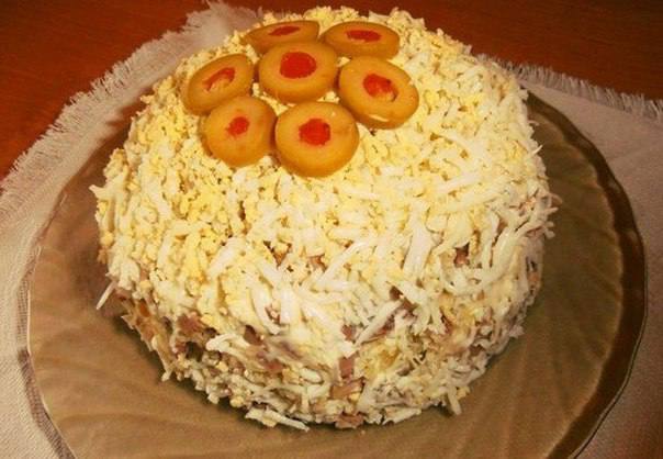 Салат с языком и сыром Салат с языком и сыром