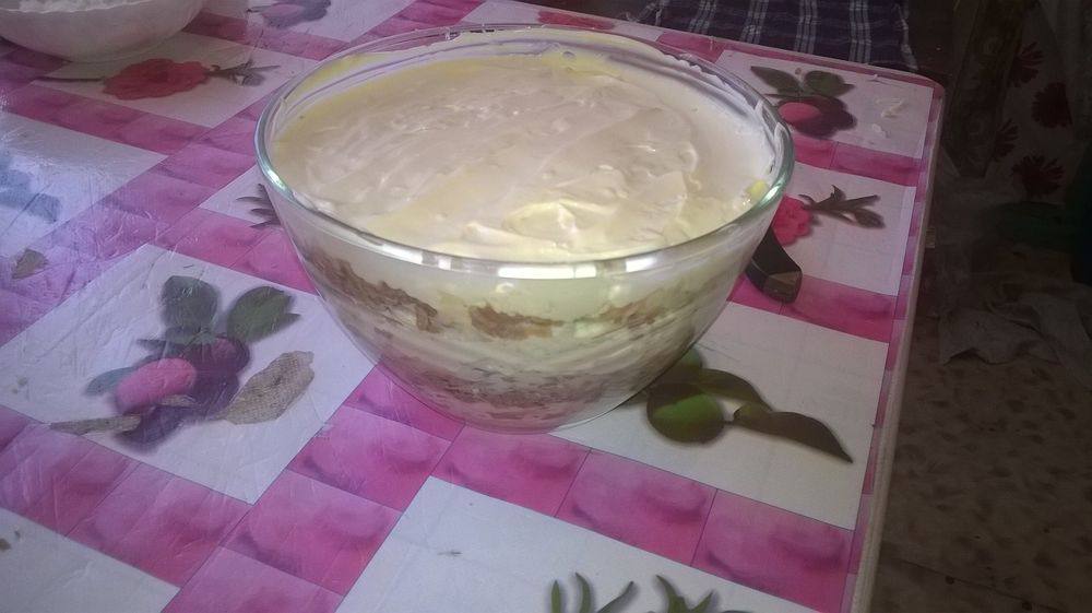 Салат из сайры с маринованным луком Салат из сайры с маринованным луком