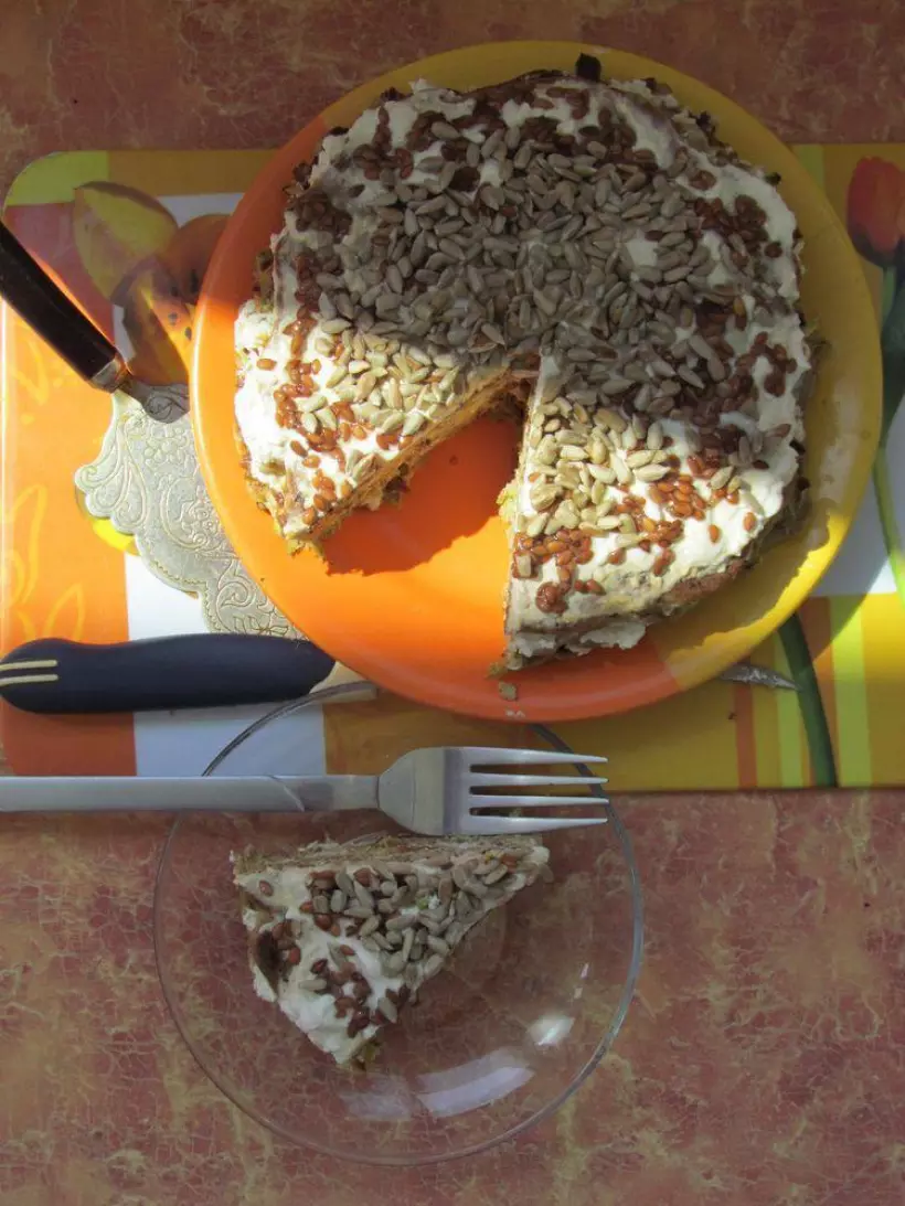 Готовим Закуски Кабачковый торт с плавленными сырками