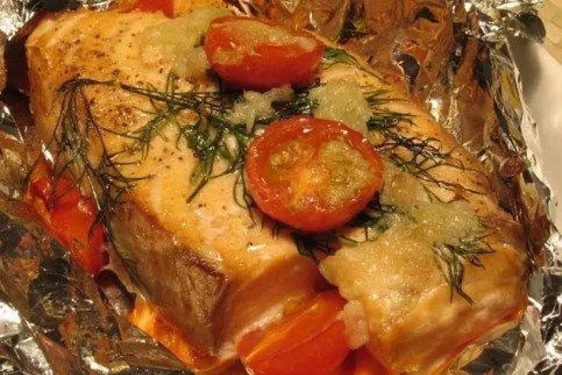 Готовим Рыба Лосось, запеченный в фольге с овощами