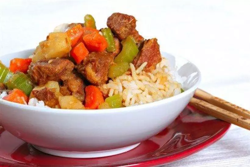 Готовим Вегетарианские Рис по‑китайски