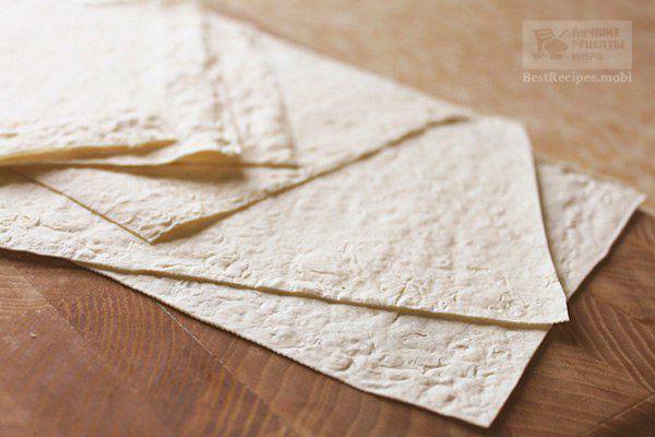 Рецепт Лавашные конвертики с ветчиной и сыром шаг-1