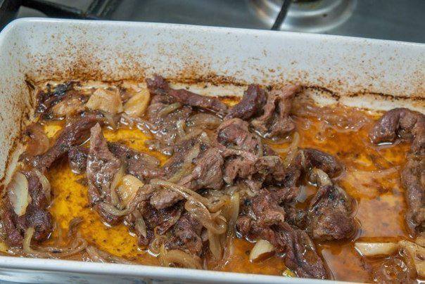 Рецепт Домашняя шаурма с пряным мясом и чесночным соусом шаг-3