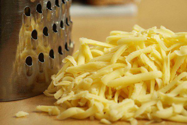 Рецепт Запеченные бутерброды с сыром и чесноком  шаг-2
