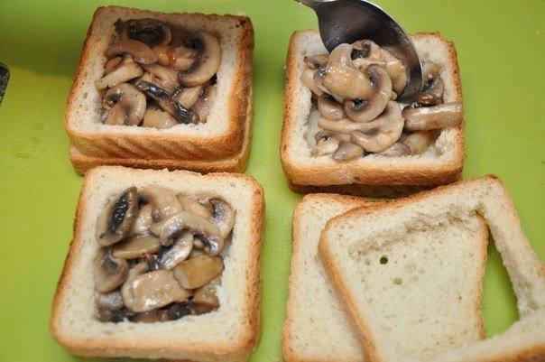 Рецепт Запеченные бутерброды с ветчиной и грибами шаг-3