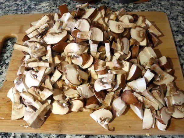 Рецепт Гречневая каша с грибами, луком и яйцом  шаг-2