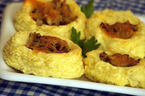 Рецепт Картофельные гнезда с грибами и сыром Готовим Закуски Картофельные гнезда с грибами и сыром