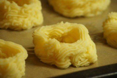 Рецепт Картофельные гнезда с грибами и сыром  шаг-4