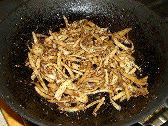 Рецепт Картофельным пюре с кальмарами шаг-5