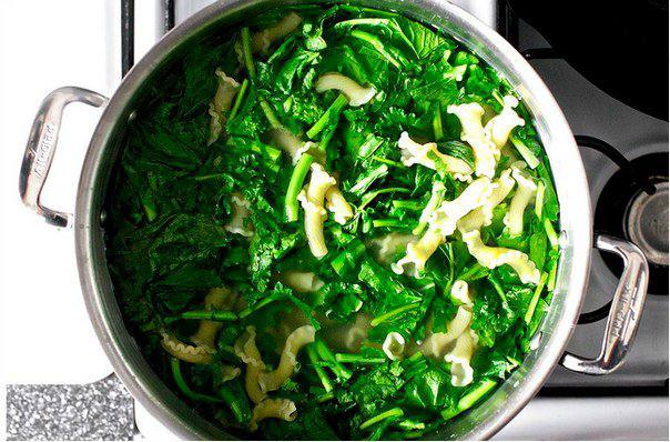 Рецепт Паста с чесноком и брокколи рааб шаг-1