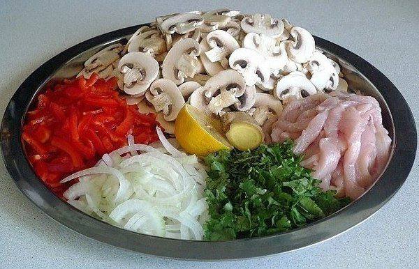 Рецепт Рис жасмин с овощами и курицей шаг-1