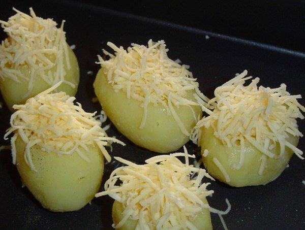 Рецепт Запеченный картофель «Сюрприз» шаг-3