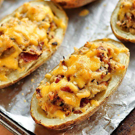 Рецепт Запеченный картофель с беконом и сыром Готовим Закуски Запеченный картофель с беконом и сыром
