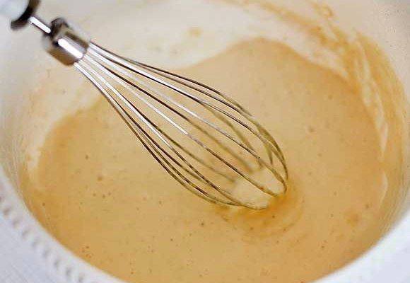 Рецепт Кукурузные оладьи с йогуртовым соусом  шаг-2