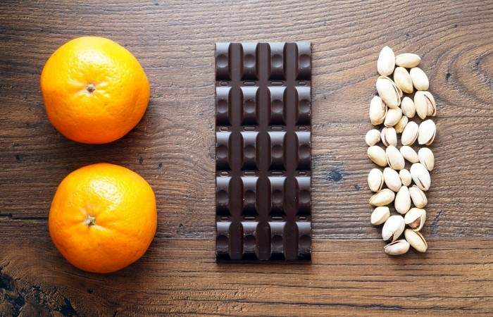 Рецепт Мандариновые дольки в шоколаде шаг-1