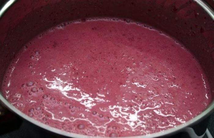 Рецепт Миндальный десерт с ягодами шаг-7