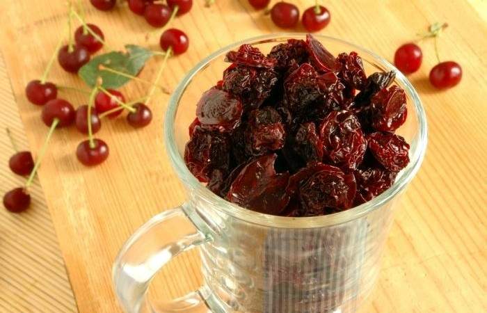Рецепт Вяленая вишня Готовим Десерты Вяленая вишня