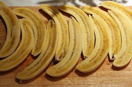 Рецепт Бананы с творогом и йогуртом  шаг-2