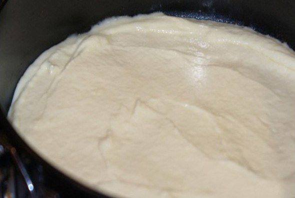 Рецепт Малиново-персиковый бисквитный торт  шаг-2