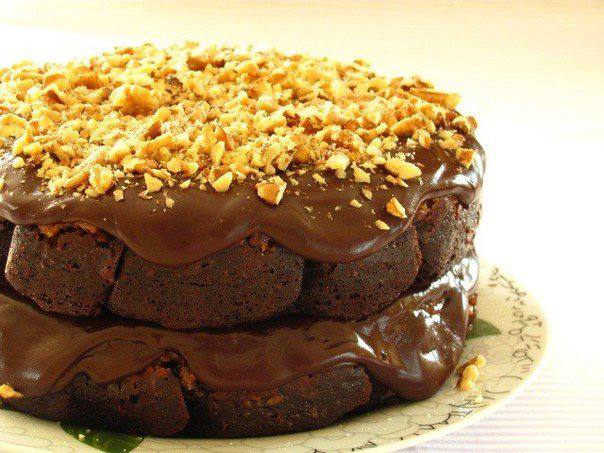 Рецепт Шоколадый торт с карамельной прослойкой шаг-1