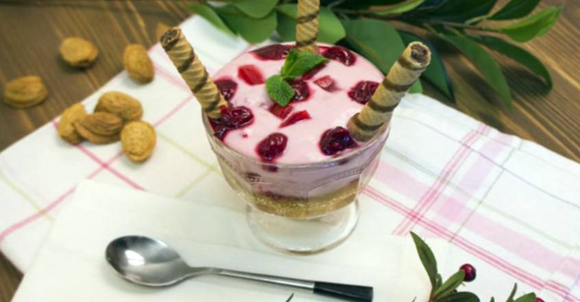 Рецепт Десерт вишнёво-йогуртовый шаг-6