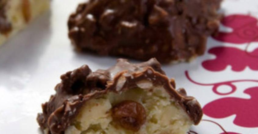 Рецепт Шоколадные конфеты с фундуком шаг-1
