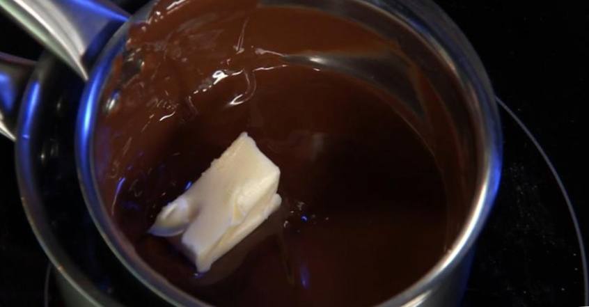 Рецепт Шоколадный десерт с чили  шаг-2