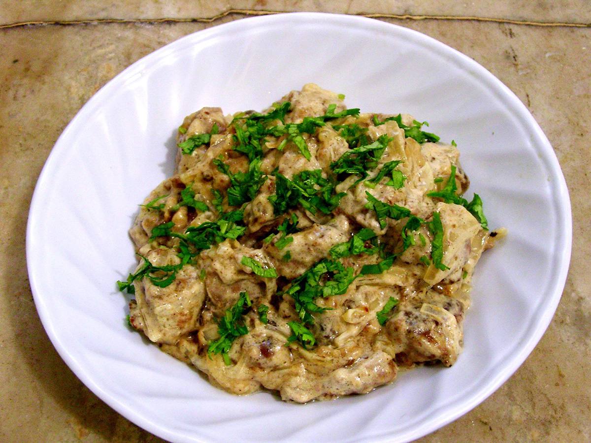 Рецепт Куриная печень и сердечки в майонезном соусе Готовим Мясо Куриная печень и сердечки в майонезном соусе