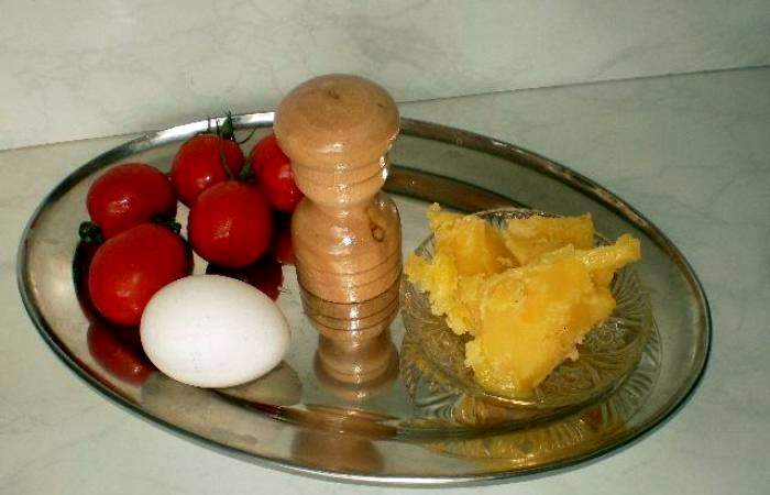 Рецепт Чыхыртма с помидорами и яйцом шаг-1