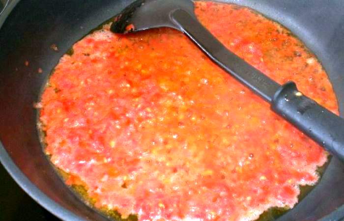 Рецепт Чыхыртма с помидорами и яйцом шаг-3