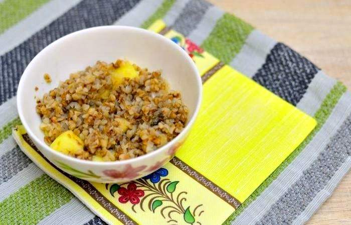 Рецепт Гречневая каша с яблоками Готовим Здоровье Гречневая каша с яблоками