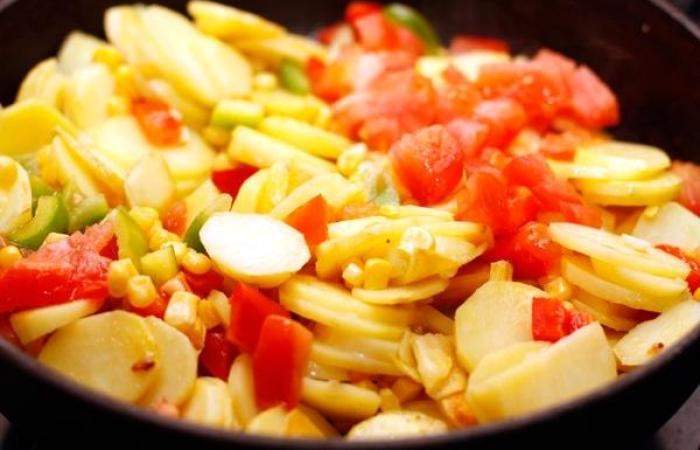 Рецепт Испанская тортилья с яйцами и овощами  шаг-4