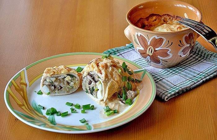 Рецепт Кальмары в луковом соусе в горшочке Готовим Рыба Кальмары в луковом соусе в горшочке