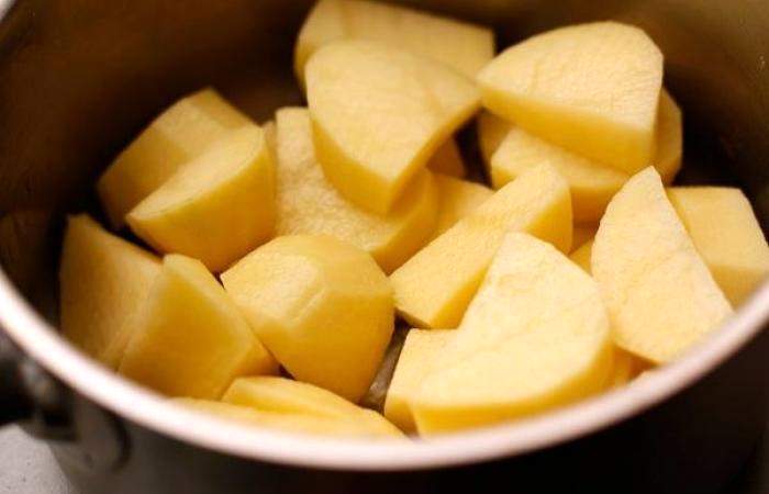 Рецепт Картофельные клецки со шпинатом шаг-1