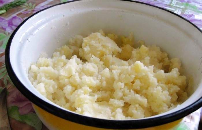 Рецепт Картофельные зразы с сардинами  шаг-2
