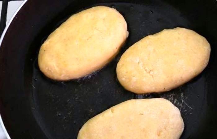 Рецепт Картофельные зразы с яйцом шаг-9