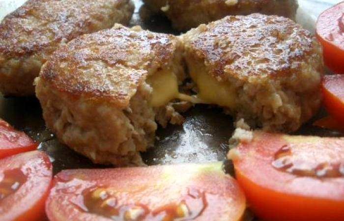 Рецепт Котлеты с сырной начинкой Готовим Мясо Котлеты с сырной начинкой