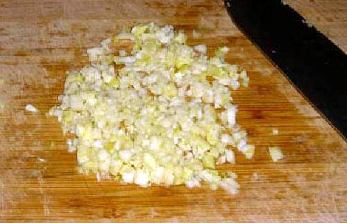 Рецепт Креветки с чесноком и рисом шаг-1