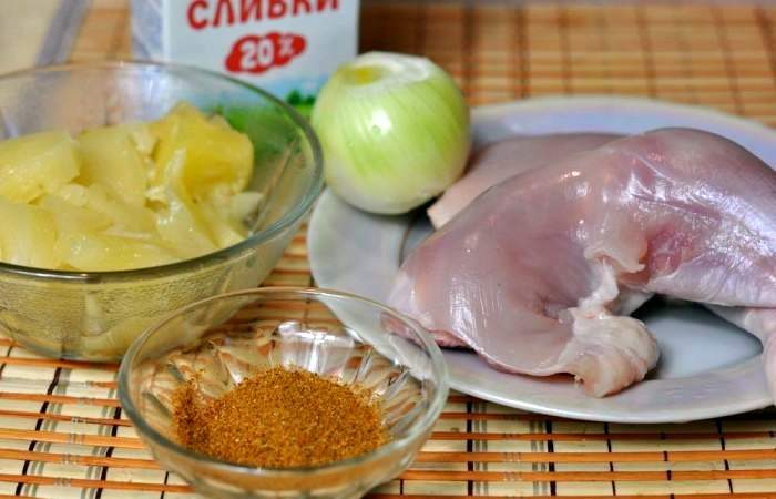 Рецепт Курица с ананасом в сливочном соусе шаг-1