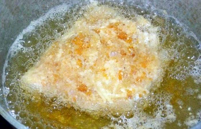Рецепт Курица в сырной панировке  шаг-4
