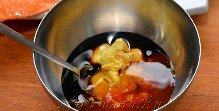 Рецепт Лосось с медом и горчицей шаг-1