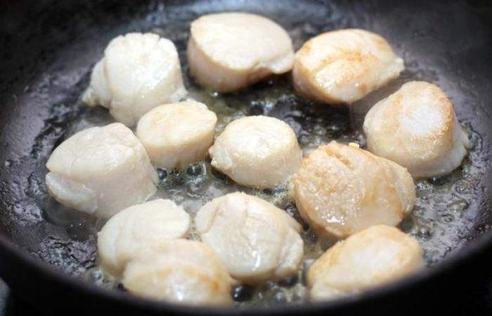 Рецепт Морские гребешки с соевым соусом шаг-3